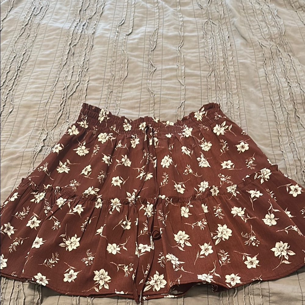 Paper Crane Brown Tiered Mini Skirt size M